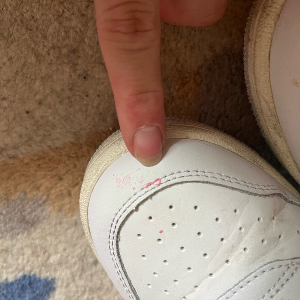 Asics White Sneakers with Gold Details - Picture 6 of 6